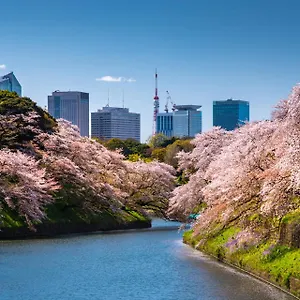 Four Seasons At Marunouchi Otel